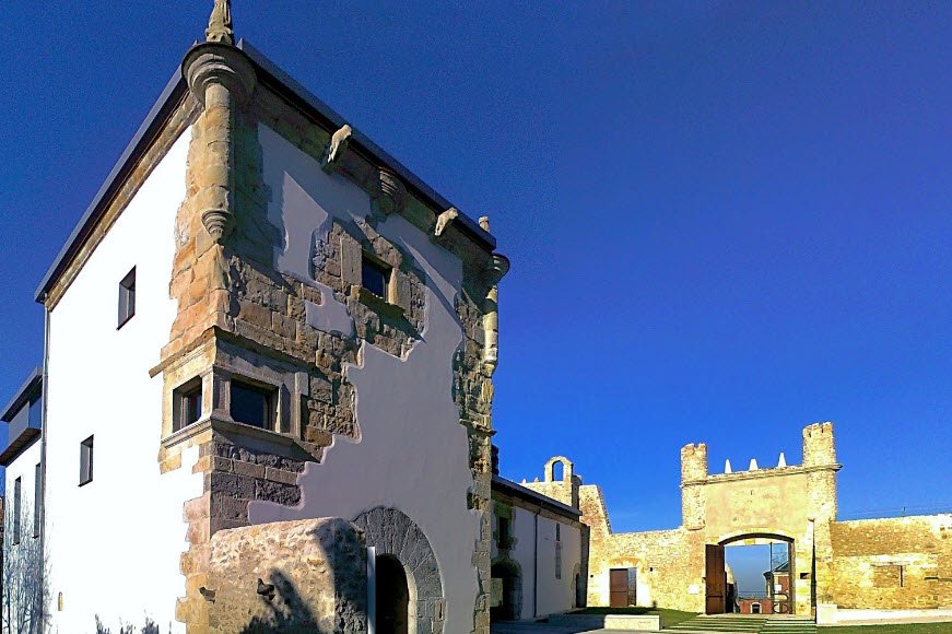 Conjunto Monumental de la Casa Noble de los Riva-Herrera, Spain